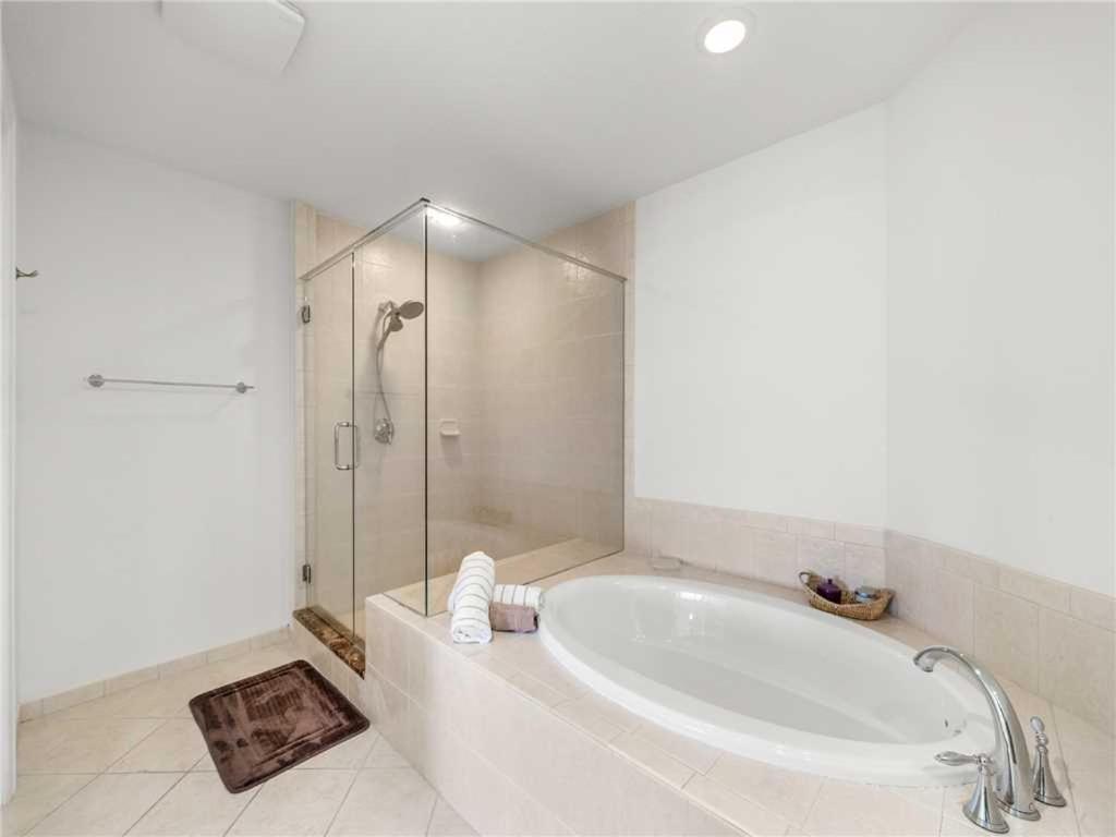 Sand Pearl 1406, 2 Bedrooms, Diamond Rated, Pool, Gym, Sleeps 6 Clearwater Beach Exterior foto